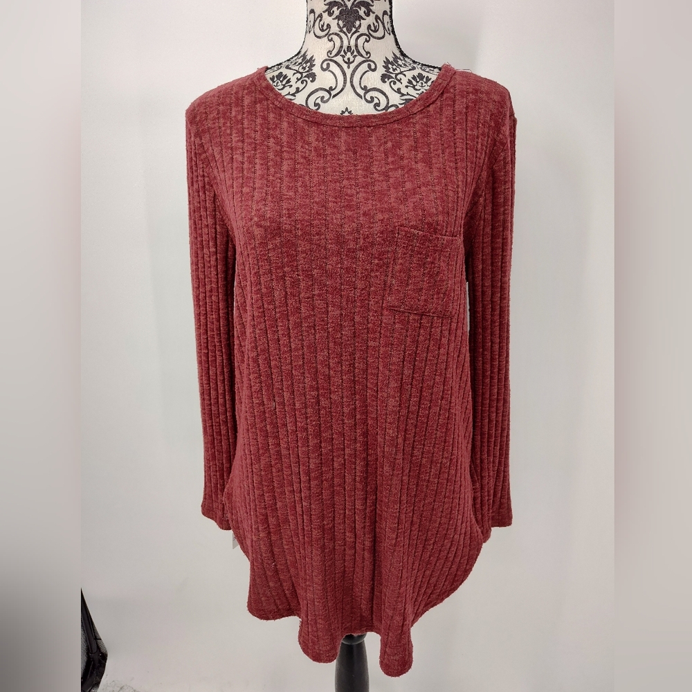 Cherish Burgundy Scoop Neck Sweater Women's Medium